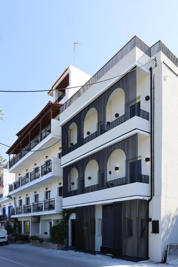 Uphill Unique Boutique Suites Skiathos Exterior foto