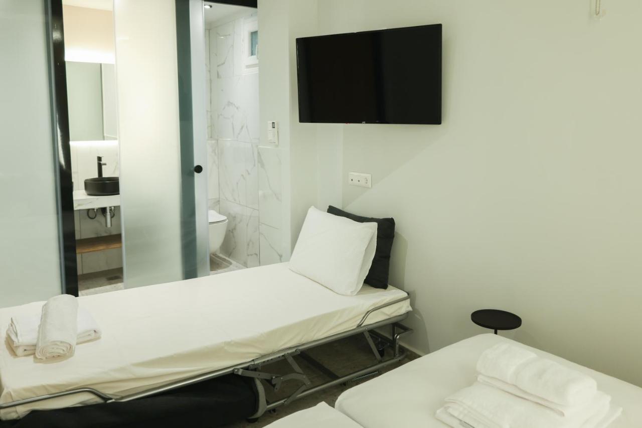 Uphill Unique Boutique Suites Skiathos Exterior foto